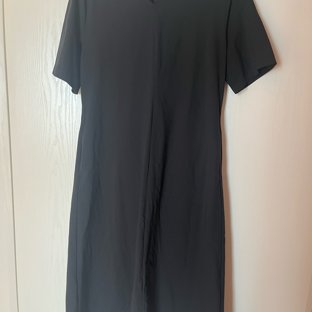 Uniqlo Black Midi Dress
